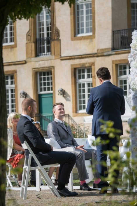 Theologe oder Trauredner in der Location Schloss Möhler