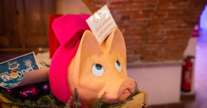 Sparschwein für das "Glüh dich glücklicher - Event