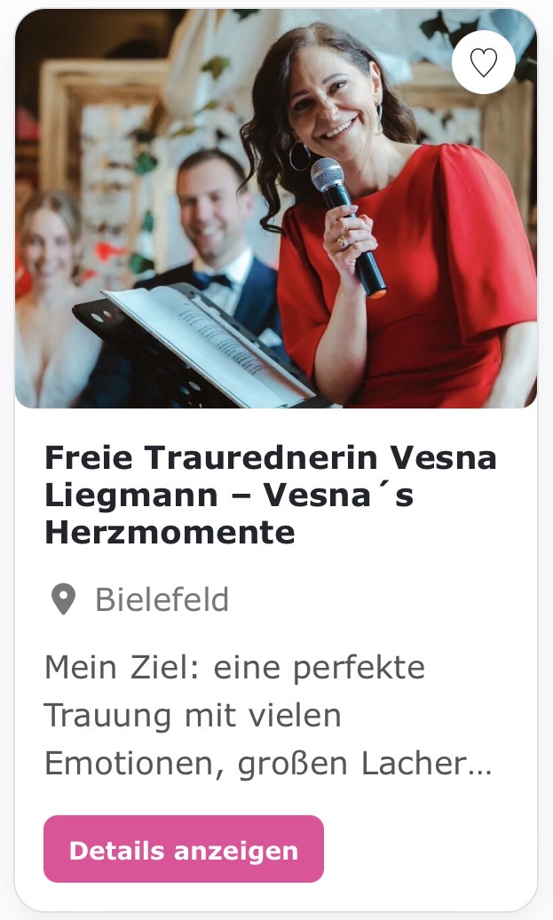 Freie Hochzeitsrednerin Traurednerin „Vesna Liegmann“ Mein Ziel: eine perfekte Trauung mit vielen Emotionen, großen Lachern, entspannten Gästen und einem noch entspannteren Brautpaar. Glaubt mir: Es gibt nichts, was ihr nicht fragen könnt und kein Problem, das wir nicht gemeinsam lösen werden.